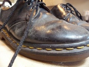 funny blog pic: doc martens